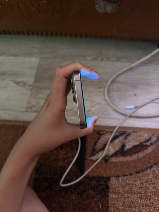 Срочно продам iPhone 15 pro max