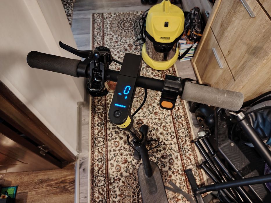 Trotineta electrica Isen X9 pro baterie detașabilă 16Ah