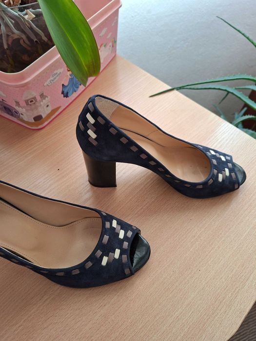 Елегантни обувки