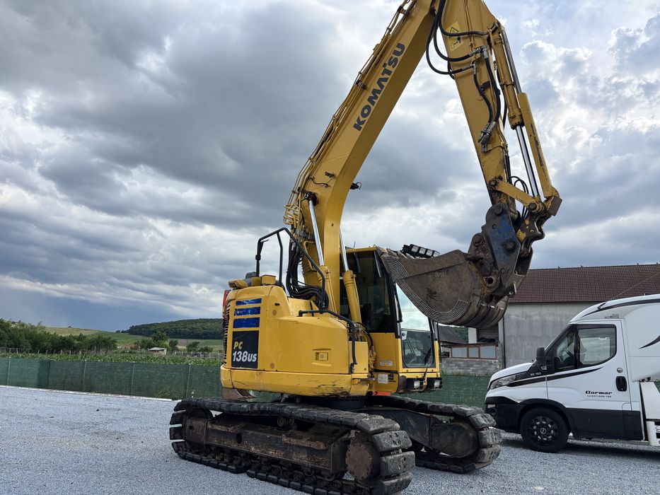 Excavator Komatsu 14t 2018