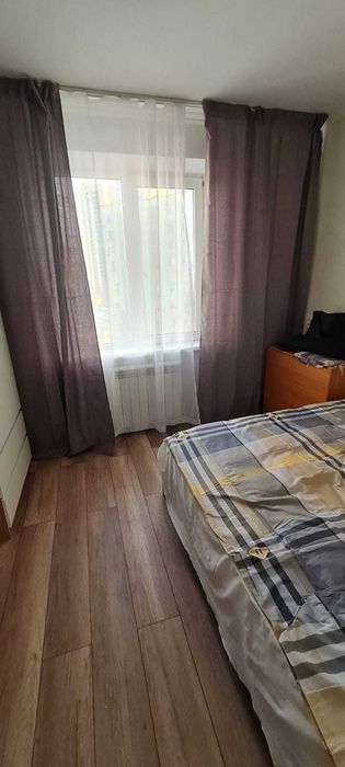 продам 4х комн. квартиру