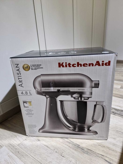 Vand Mixer cu bol 4.8L, Artisan, Model 175, Medallion Silver - KitchenAid