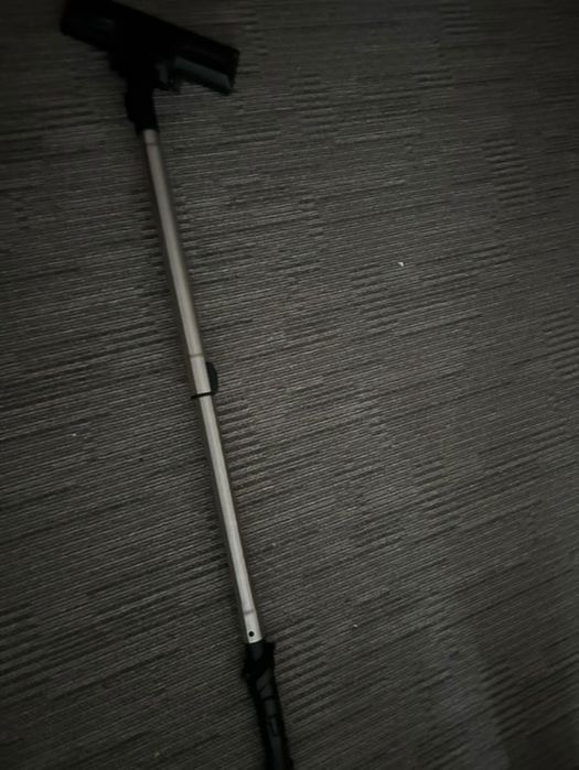 Продавам прахосмукачка