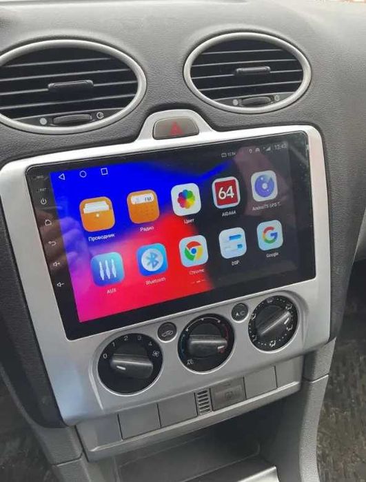 Navigație Android 15 Ford Focus MK2 4GB RAM – CarPlay, QLED, DSP
