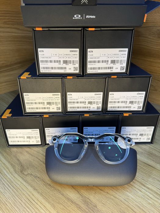 Oakley Meta HSTN Smart Glasses, Transitions Grey, новые, оригинал.