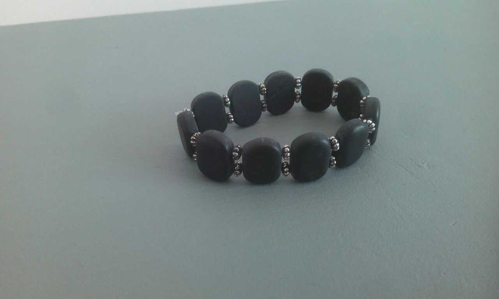 Браслет из черного нефрита Бяньши