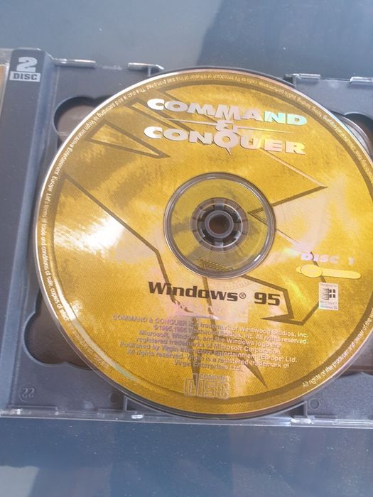 Joc pc laptop rar de colectie command and conquer pt Windows 95
