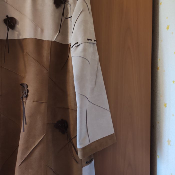 Плащ замшевый женский