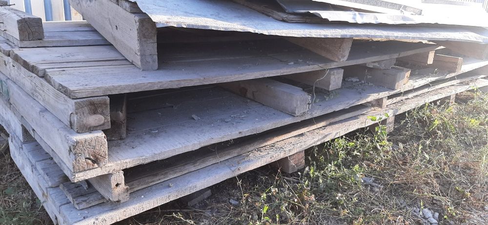 Апалубка доски бруски пило материал