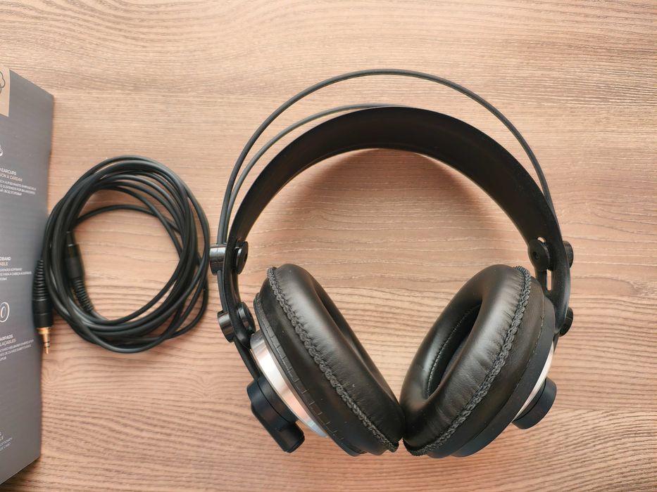 Слушалки AKG K240 mkII
