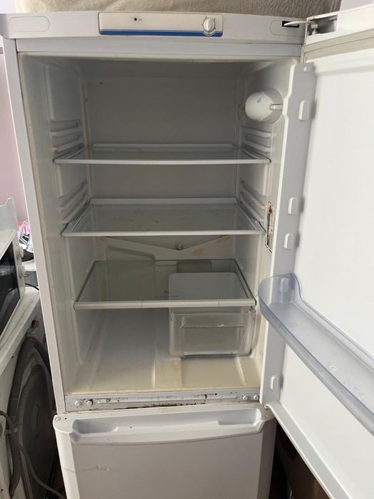Продам холодильник , в рабочем состоянии.