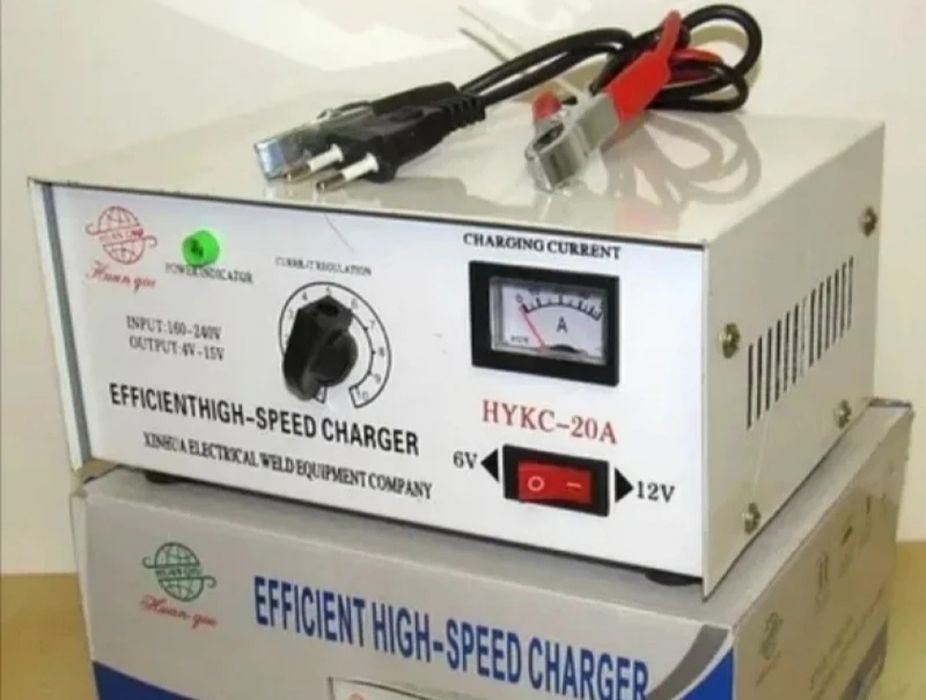 Продам зарядное устроиства для акумлятора