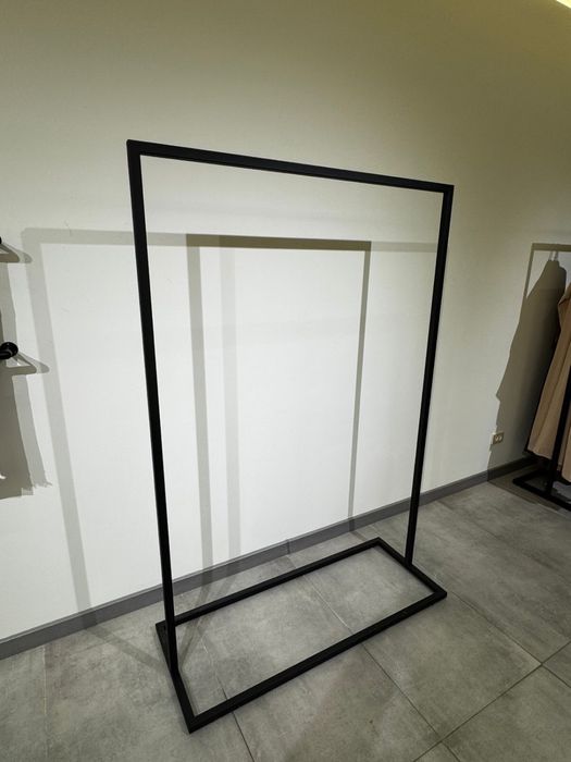 Вешалки напольные