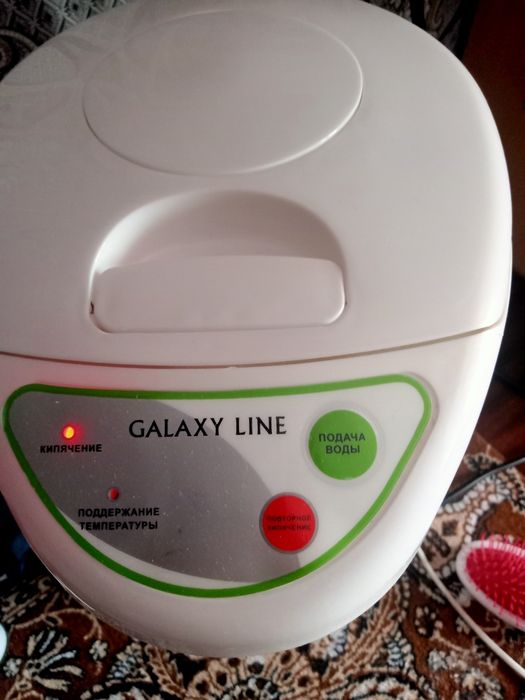 Продам термопот на 5 л