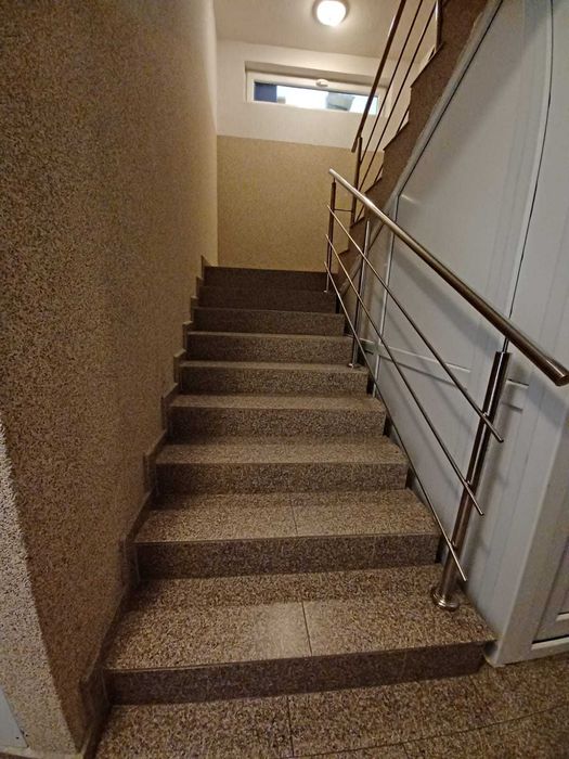 Curatenie | Scari de Bloc | Birouri | Spatii Comerciale | Apartamente