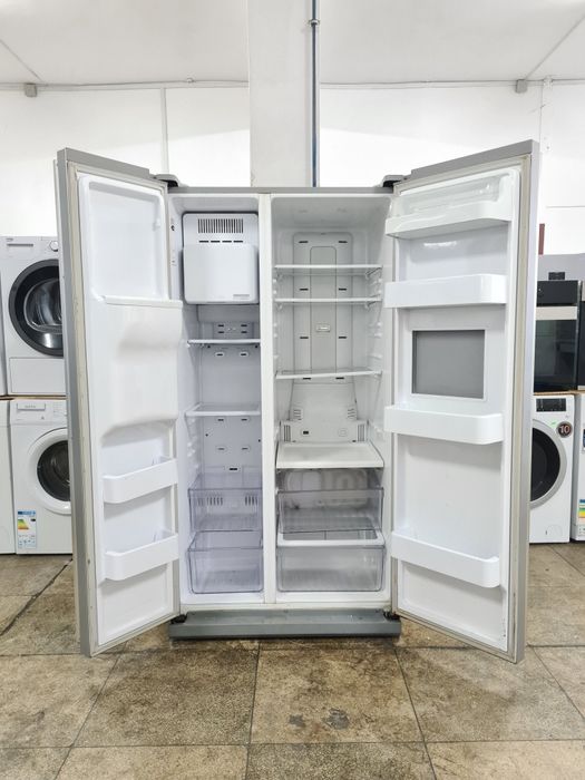 Frigider Side by Side Samsung