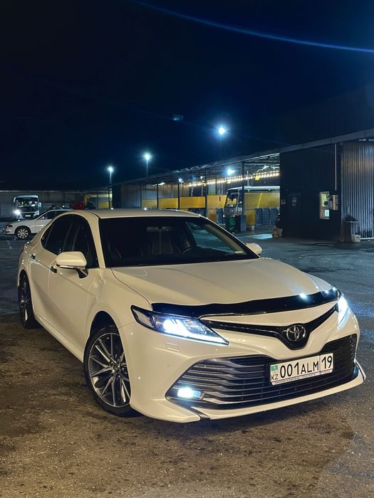 Тойота Камри 70