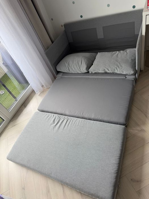Canapea extesibila ikea