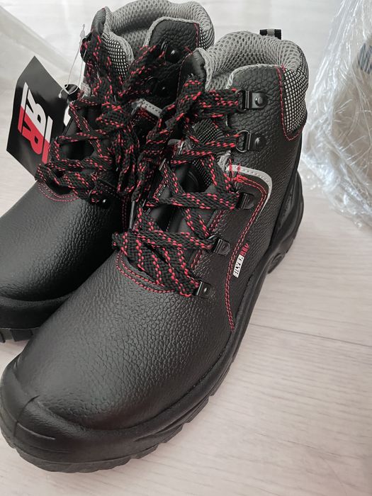 Ботинка мужская