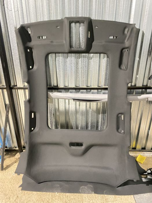 Retapițare plafoane auto