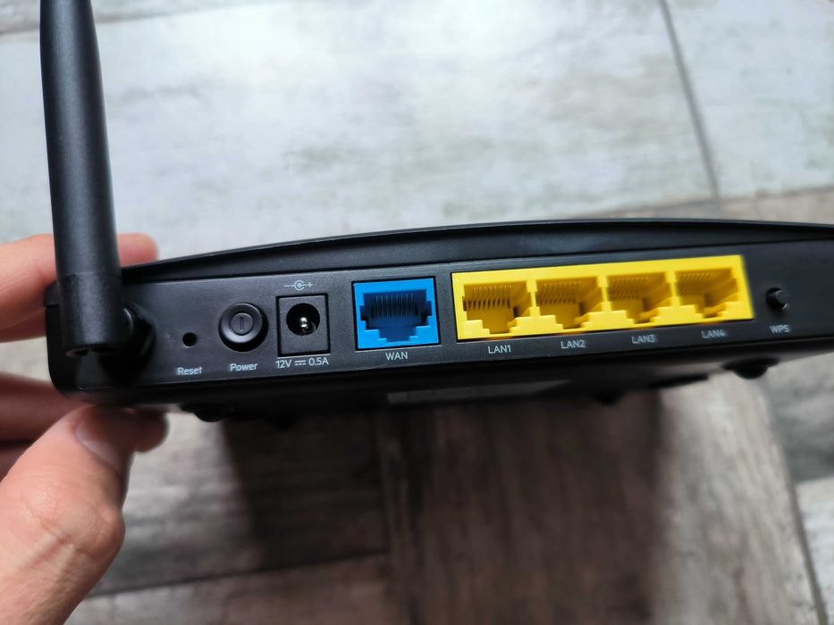 Безжичен рутер / WiFi router - Belkin N150 - НОВ