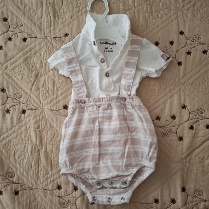 Чисто нови детски дрехи.