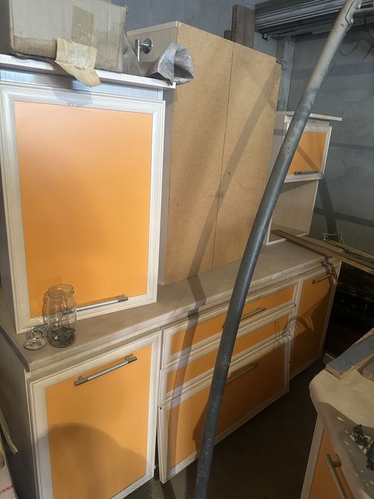 Кухонная мебель