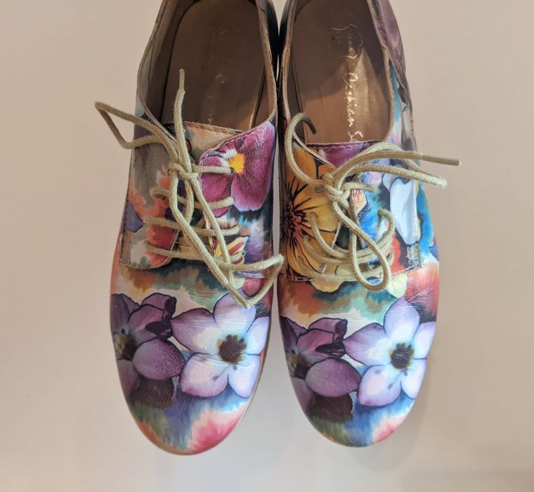 Pantofi piele, imprimeu floral, talpa joasa
