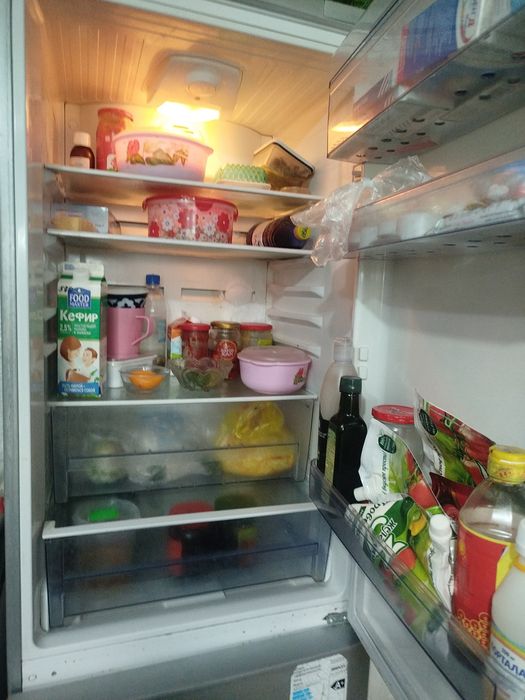 Холодильник Веко двухкамерный