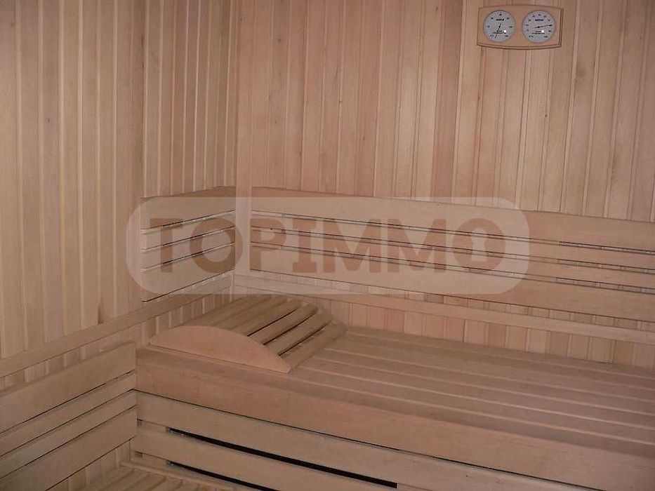 Продава се Двустаен апартамент в Варна, м-т Траката - 73 кв.м за 3083 €/кв.м - Снимка #15