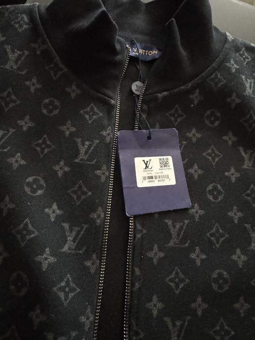 Промо/Louis Vuitton-Чисто ново автентично мъжко яке ХЛ размер