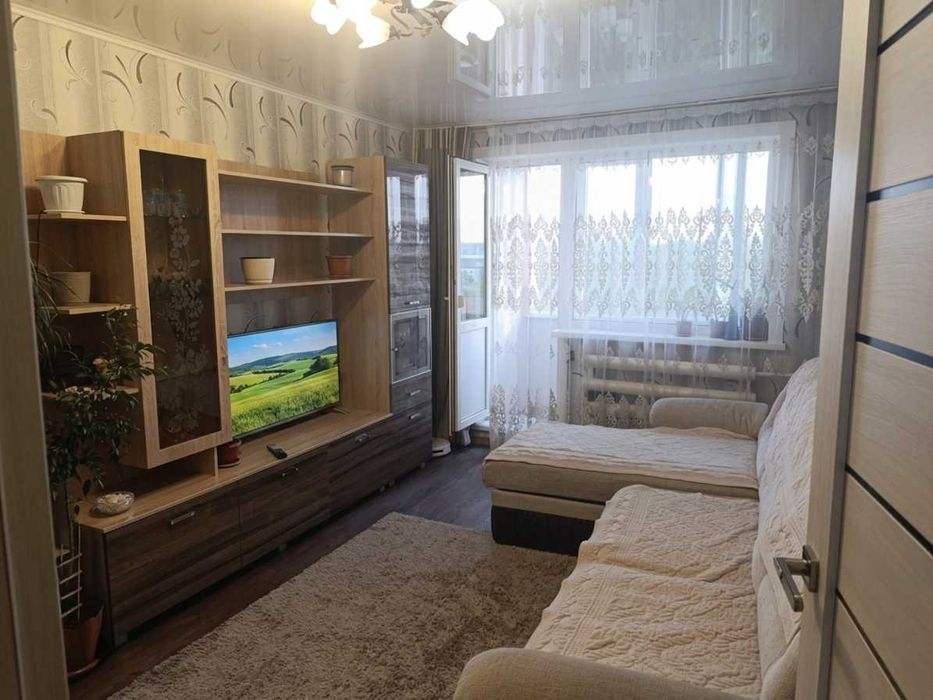 Продам 2 ком у стадиона карасай