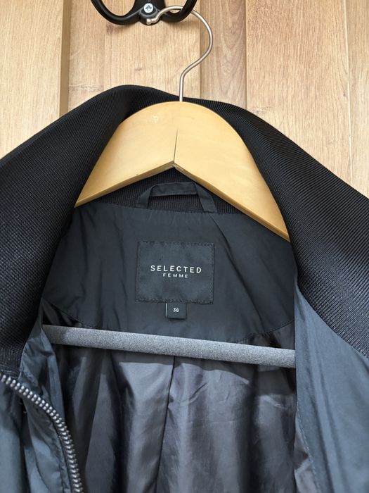 Куртка , демисезонная куртка