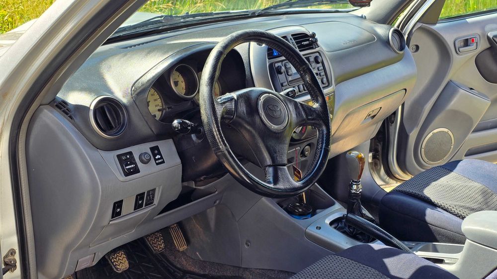 Vand toyota rav4 fara rugina !