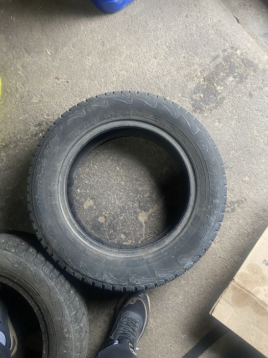Шины 185/65/15 продам