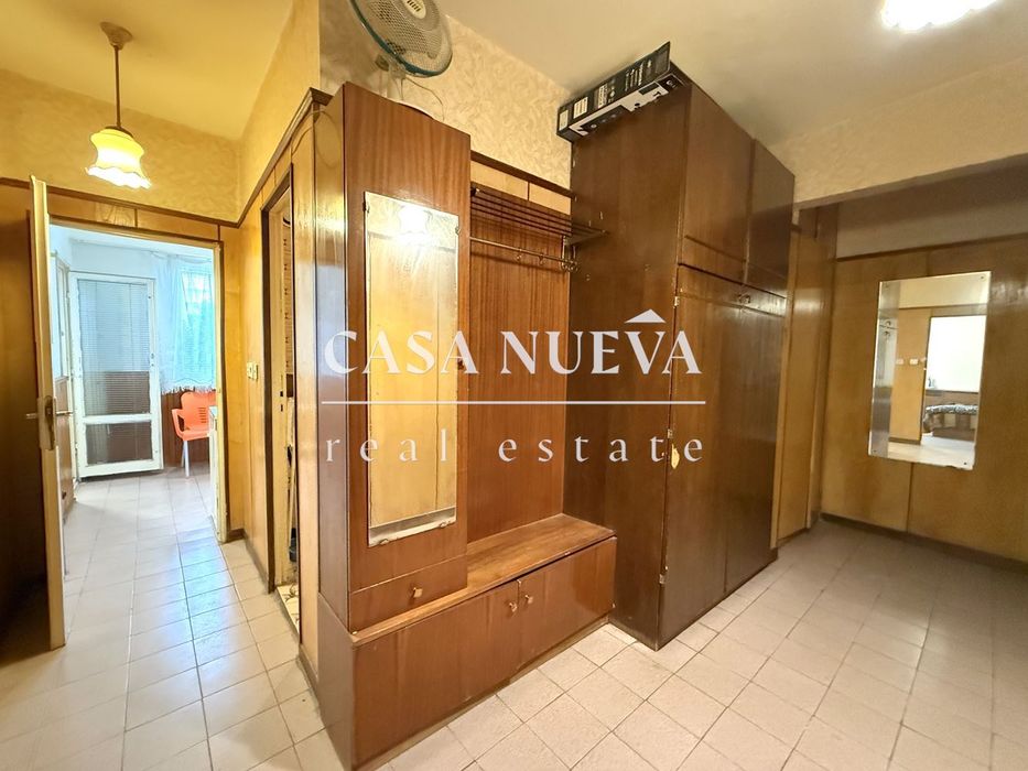 Дава се под наем Двустаен апартамент в София, Младост 3 - 51 кв.м за 350 € - Снимка #2