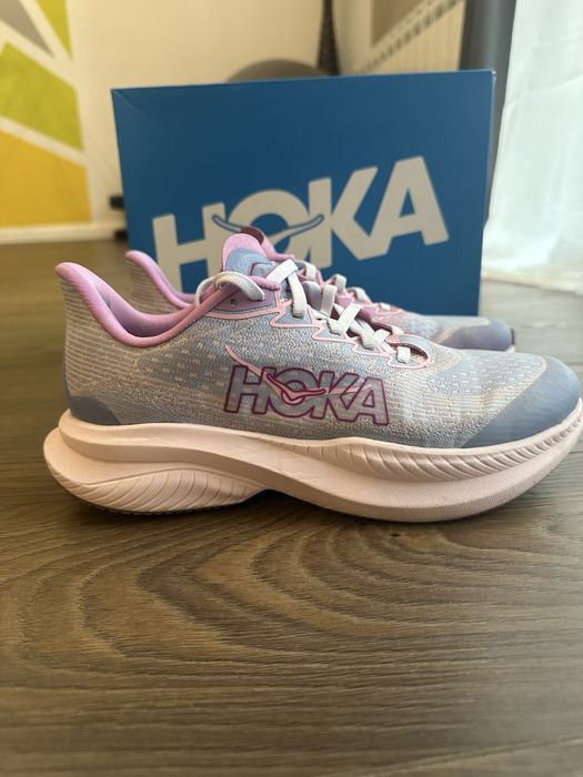 Маратонки за бягане Hoka Mach 6 y