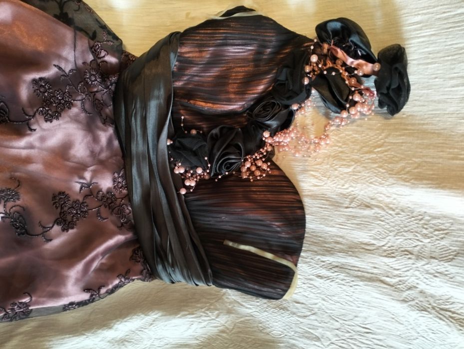 Шикарное выпускное платье