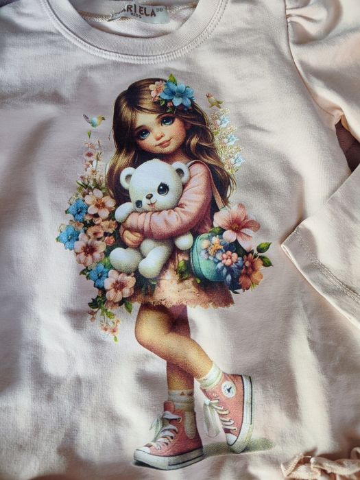 Рокля с момиче, Mariela 98