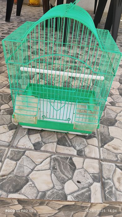 Клетка для птиц продам