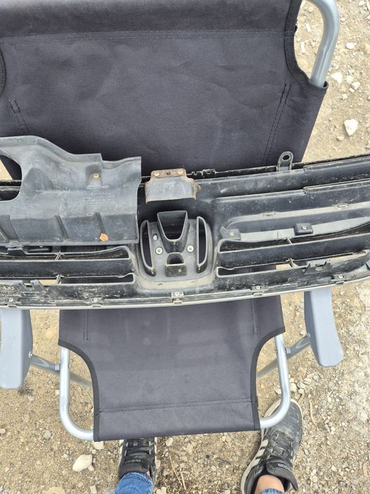 Решетка за предна броня Хонда CR-V 2 2002- 2006г