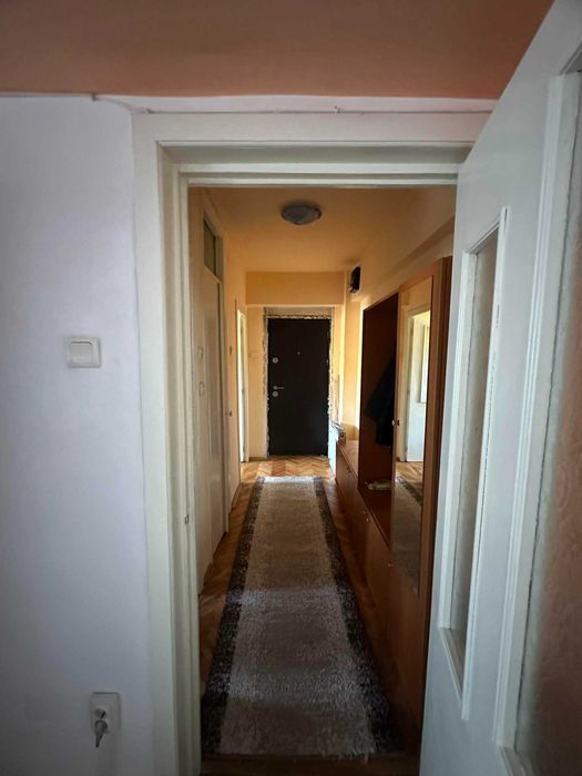 Proprietar inchiriez apartament cu o camera