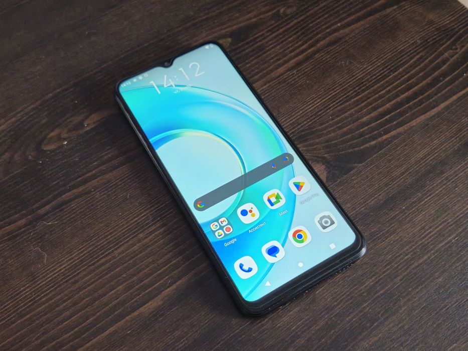 Смартфон Wiko T3