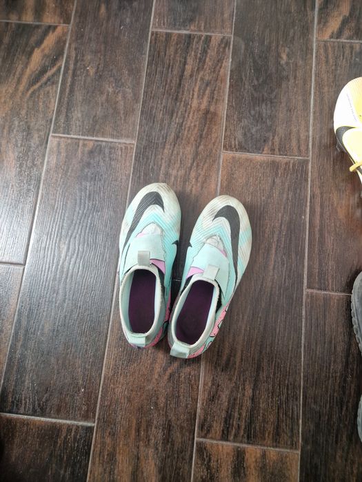 Ghete de fotbal Nike mecurial pro marimea 38
