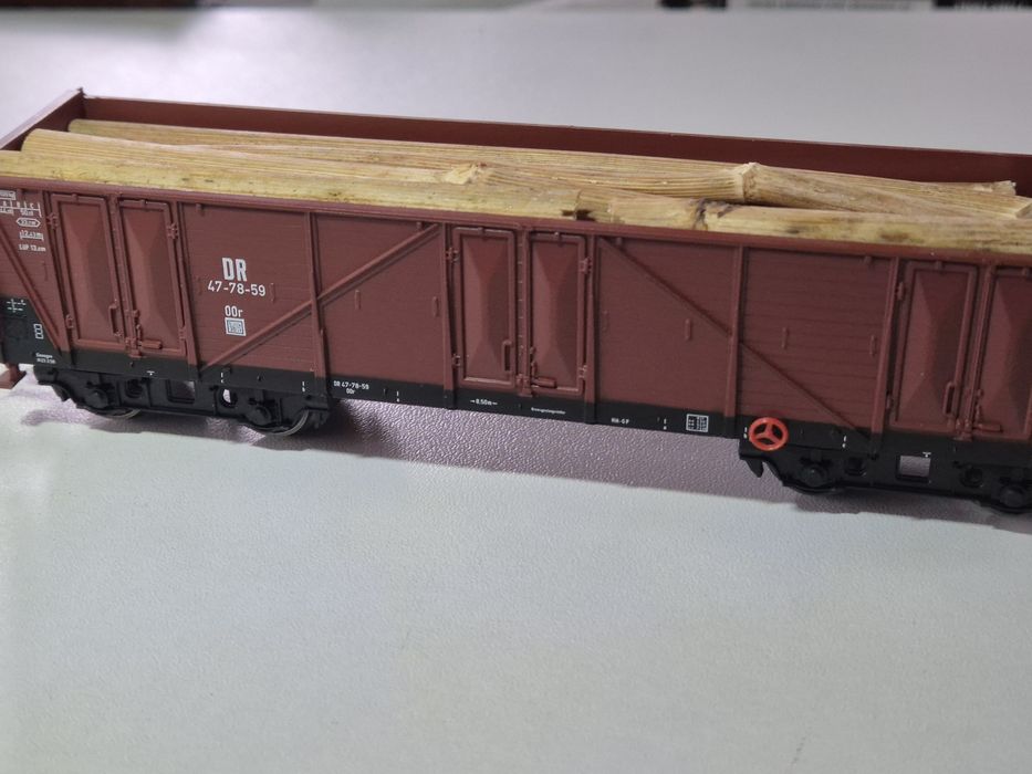 Vagoane PIKO,scara 1 87,HO