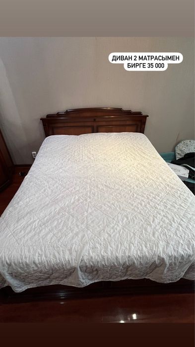 Продается спальня гарнитур