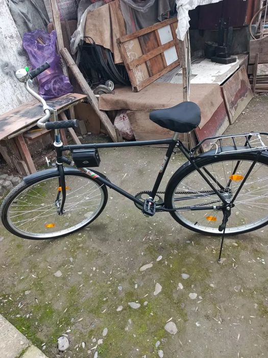 Продается велосипед урал