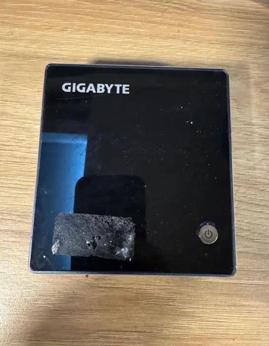 Mini PC Gigabyte BRIX GB-BXi5-4200