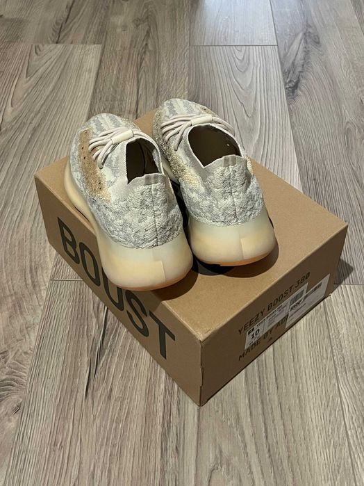 Adidas YZY Boost 380 Yecoraite - 100% Originali - Marimea 44 (42.5)