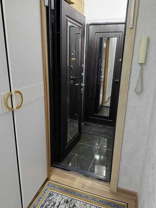 Трехкомнатная квартира в Майкудуке